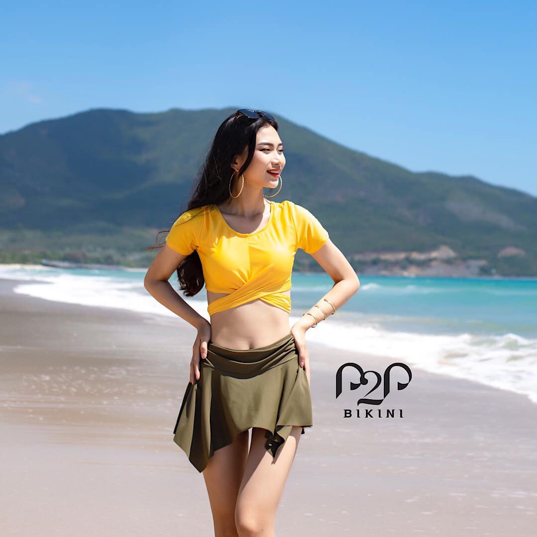 Đồ bơi tay ngắn croptop, váy xòe xanh rêu