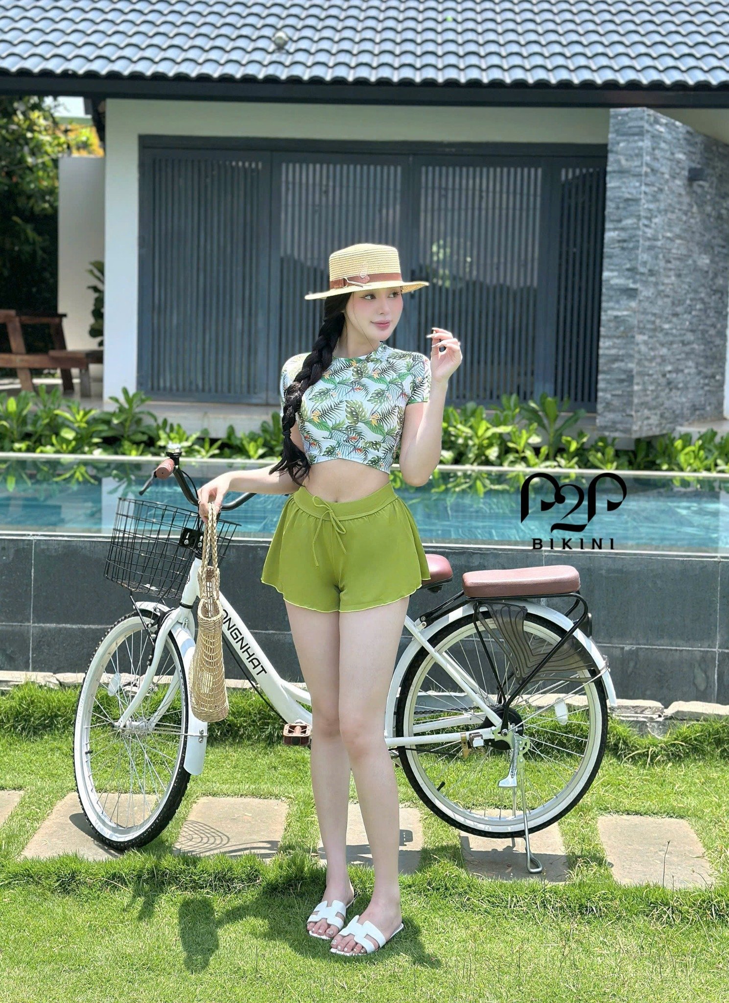 Set bơi quần short váy - Áo croptop gọng nâng kín đáo họa tiết mùa hè
