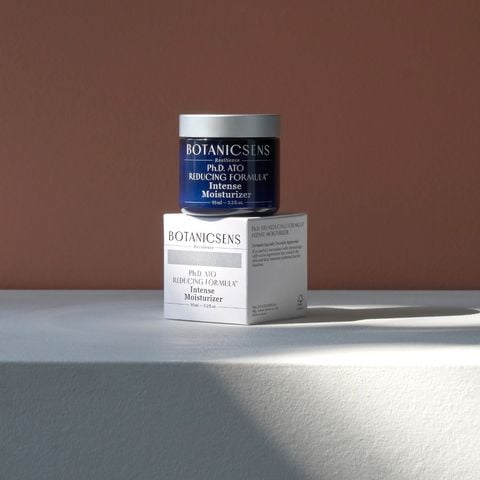  Kem dưỡng ẩm chuyên sâu dành cho da khô, ngứa BOTANICSENS Ph.D ATO REDUCING FORMULA INTENSE Moisturizer 