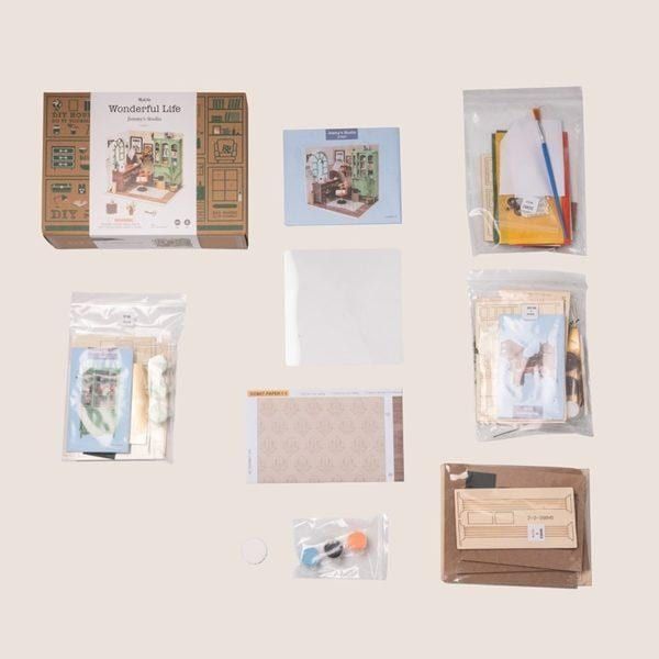  Mô Hình Gỗ 3D Lắp Ráp ROBOTIME DIY Dollhouse Nhà Tí Hon (150 mảnh, Jimmy's Studio) DGM07 - WP151 