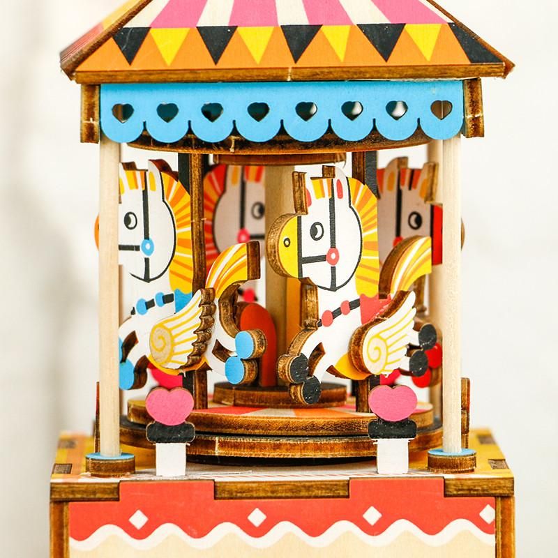  Mô Hình Gỗ 3D Lắp Ráp ROBOTIME Hộp Nhạc Vòng Xoay Ngựa Gỗ Merry Go Round Music Box AM304 – WP012 