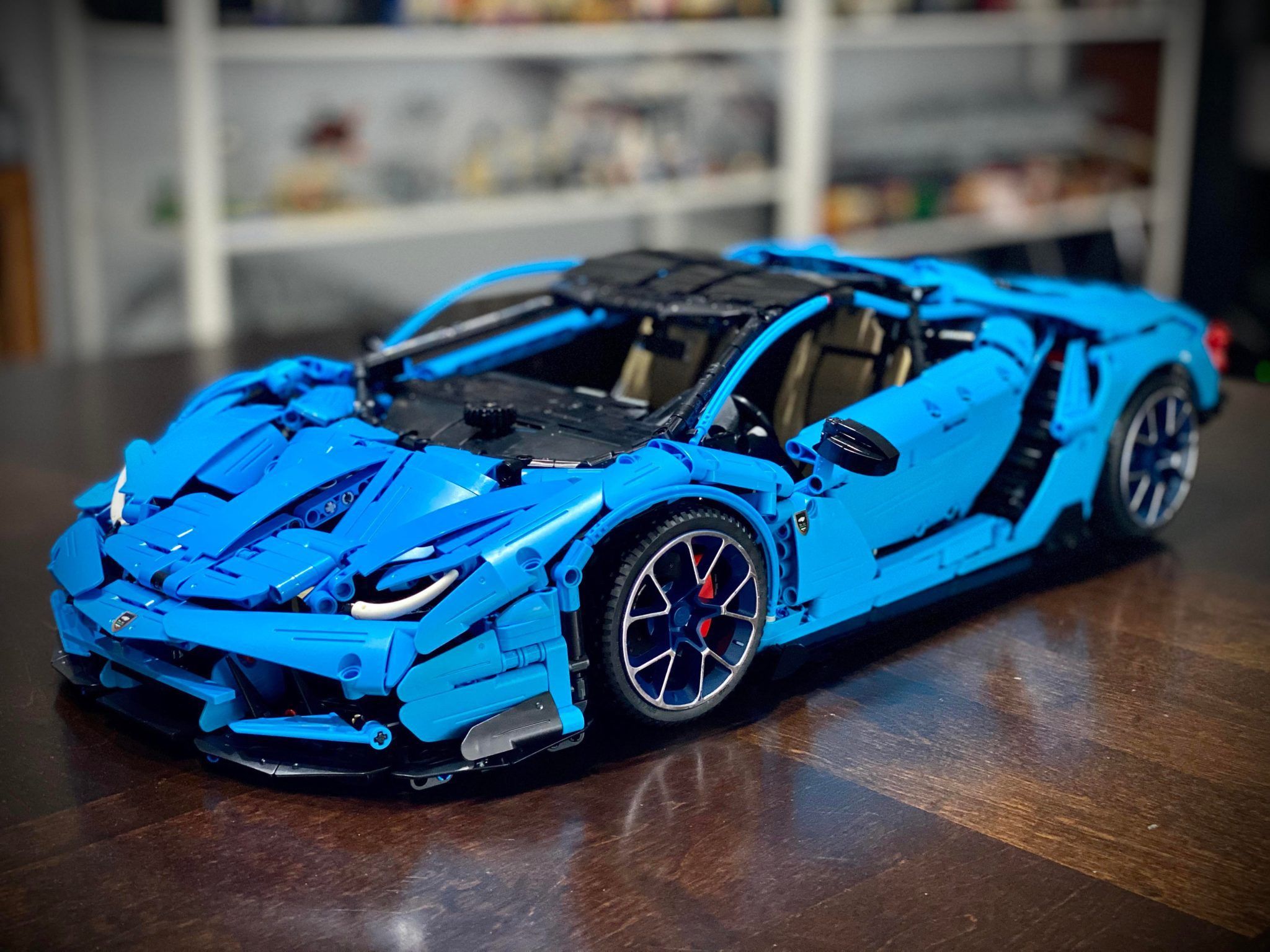  Mô Hình Nhựa 3D Lắp Ráp CaDA Master Siêu Xe Lamborghini Centenario Bull Roadster C61041 (3842 mảnh) 1:8 - LG0009 