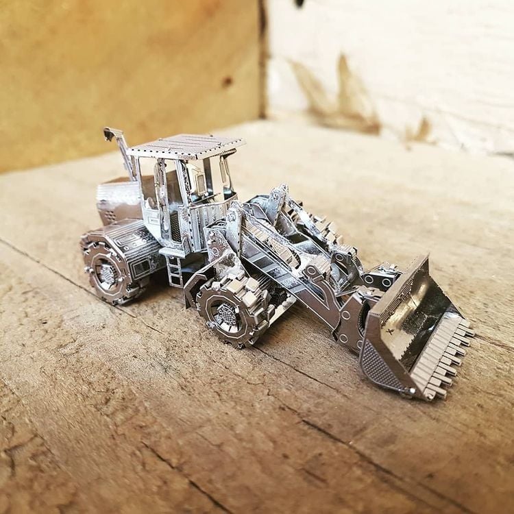  Mô Hình Kim Loại Lắp Ráp 3D Metal Mosaic Xe Ủi Đất (35 mảnh) – MP622 