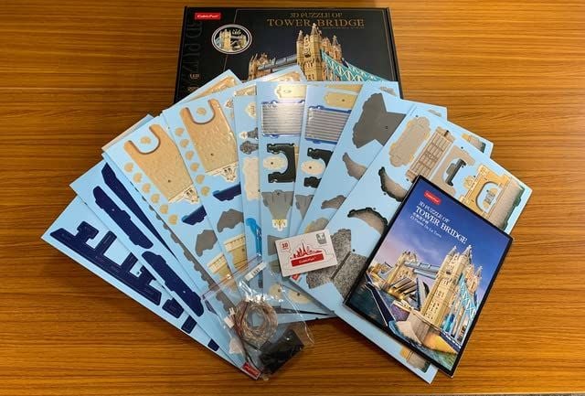  Mô Hình Giấy 3D Lắp Ráp CubicFun Cầu Tháp Luân Đôn (222 mảnh, London Bridge Tower, Đèn LED) L531h - PP073 