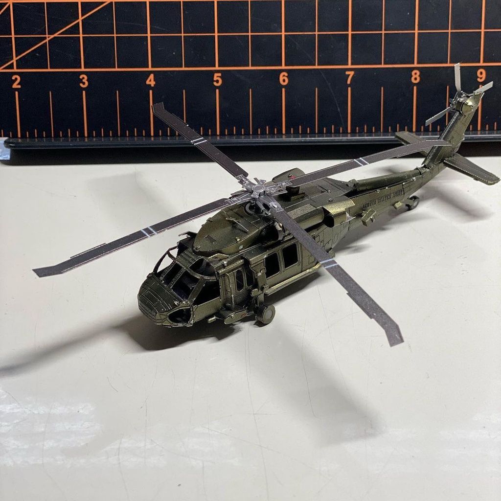  Mô Hình Kim Loại 3D Lắp Ráp Metal Head Trực Thăng Đa Dụng UH-60 Black Hawk – MP1059 