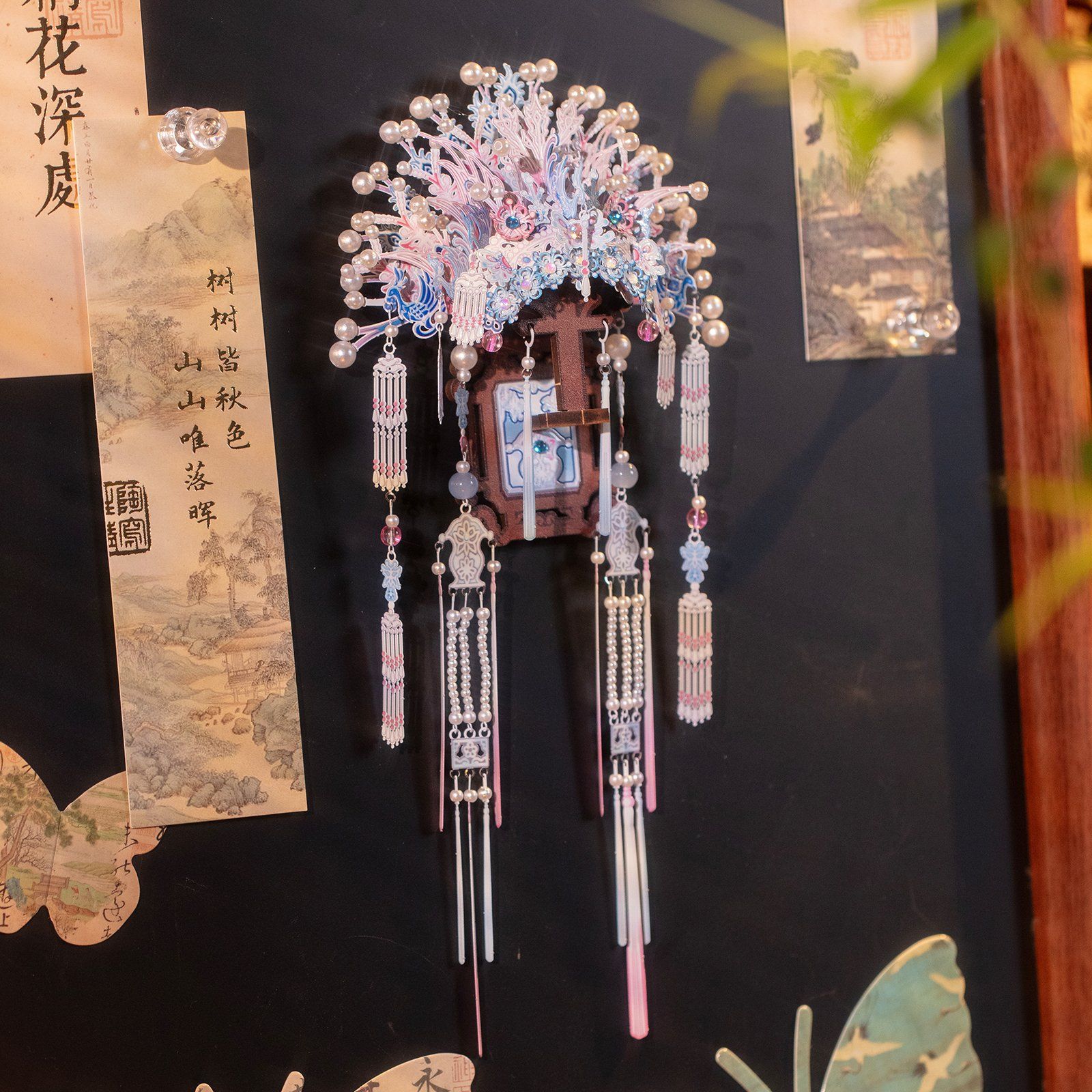  Mô Hình Kim Loại Lắp Ráp 3D MU Phụng Nghi Phấn Quan (93 mảnh, Gemmy Coronet, Có Đế) YM-N188-A – MP1285 