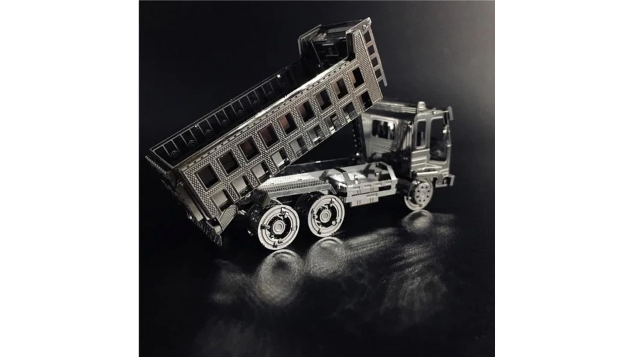  Mô Hình Kim Loại Lắp Ráp 3D Metal Works Xe Ben (35 mảnh) – MP281 