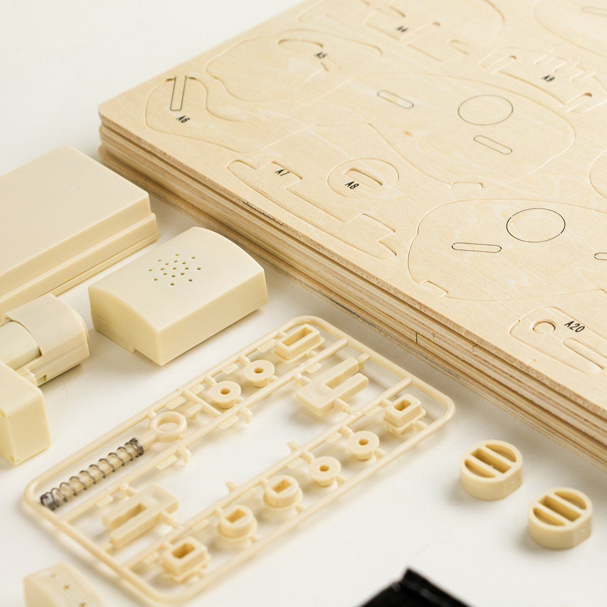  Mô Hình Gỗ 3D Lắp Ráp ROBOTIME Robotic Dinosaurs Khủng Long Kiếm (75 mảnh, Stegosaurus) D440 – WP038 