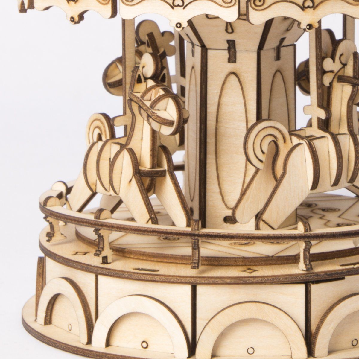  Mô Hình Gỗ 3D Lắp Ráp ROBOTIME Vòng Xoay Ngựa Gỗ (178 mảnh, Merry Go Round) TG404 – WP055 