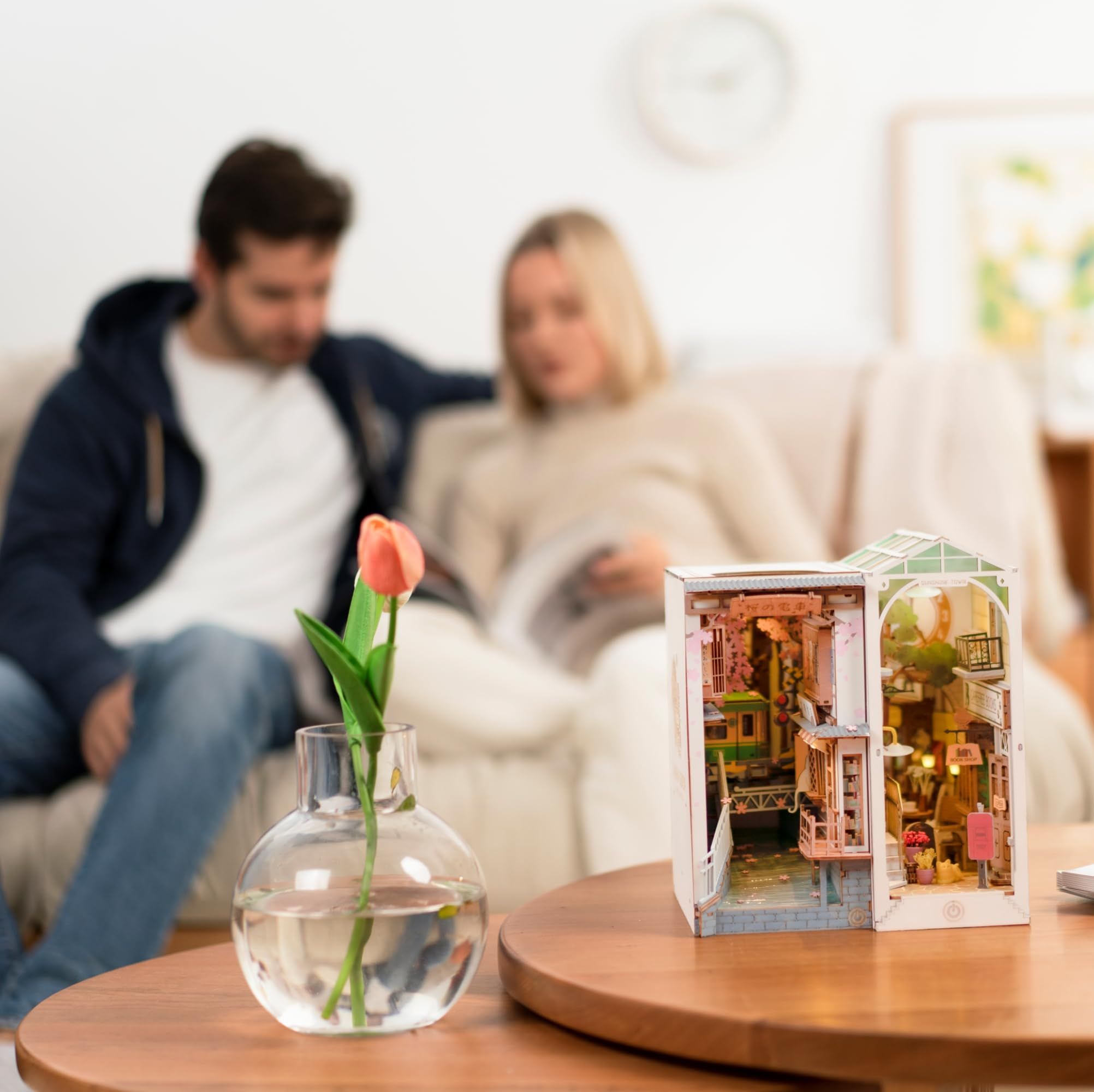  Mô Hình Gỗ 3D Lắp Ráp ROBOTIME ROLIFE Quyển Sách (340 mảnh, Sunshine Town) TGB02 - WP254 
