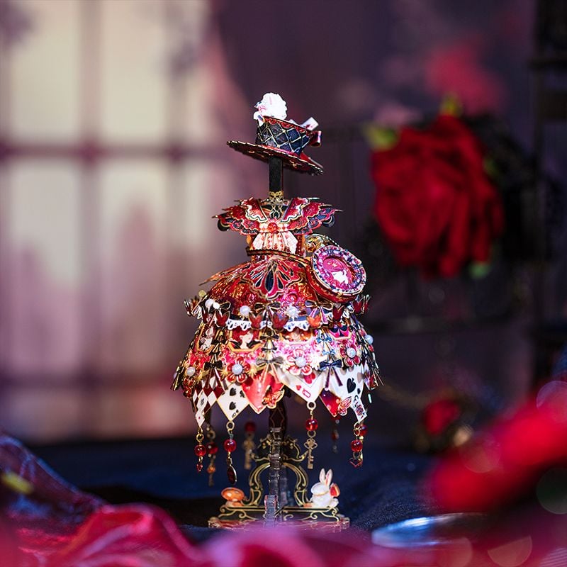  Mô Hình Kim Loại Lắp Ráp 3D MU Bộ Váy Quý Tộc Của Alice (113 mảnh, Đế Mica Đen, Alice's Dress) YM-N174-B – MP1243 