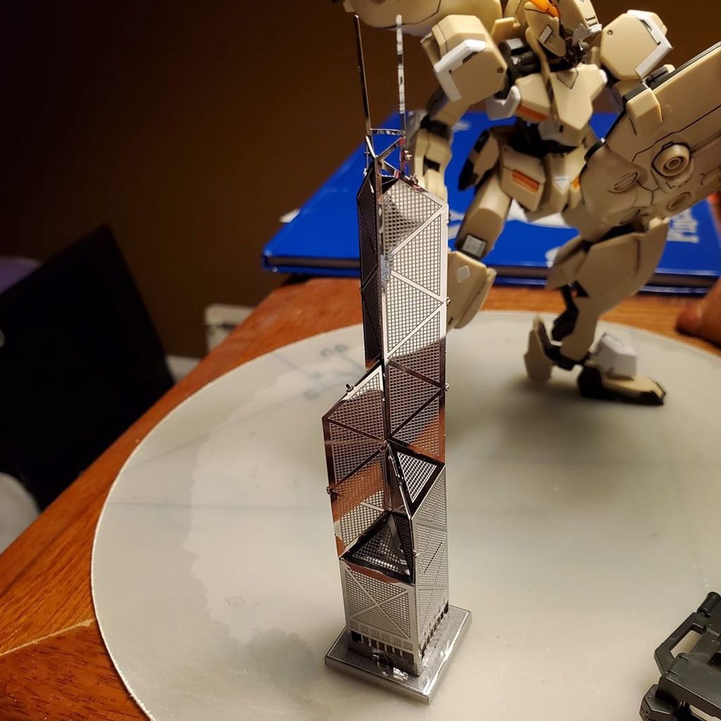  Mô Hình Kim Loại Lắp Ráp 3D Metal Mosaic Ngân Hàng Hồng Kông (10 mảnh, HK Bank Of China Tower) – MP620 