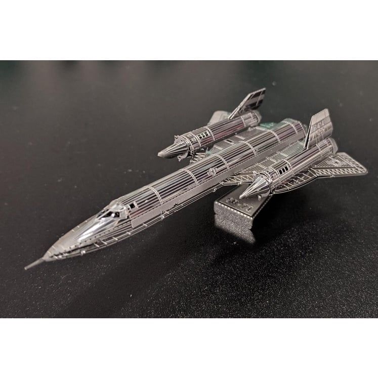  Mô Hình Kim Loại Lắp Ráp 3D Metal Mosaic Trinh Sát SR-71 Blackbird (35 mảnh) – MP888 