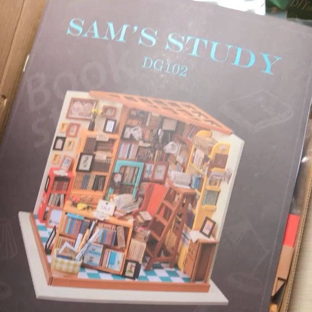  Mô Hình Gỗ 3D Lắp Ráp ROBOTIME DIY Dollhouse Nhà Tí Hon Sam's Study DG102 – WP041 