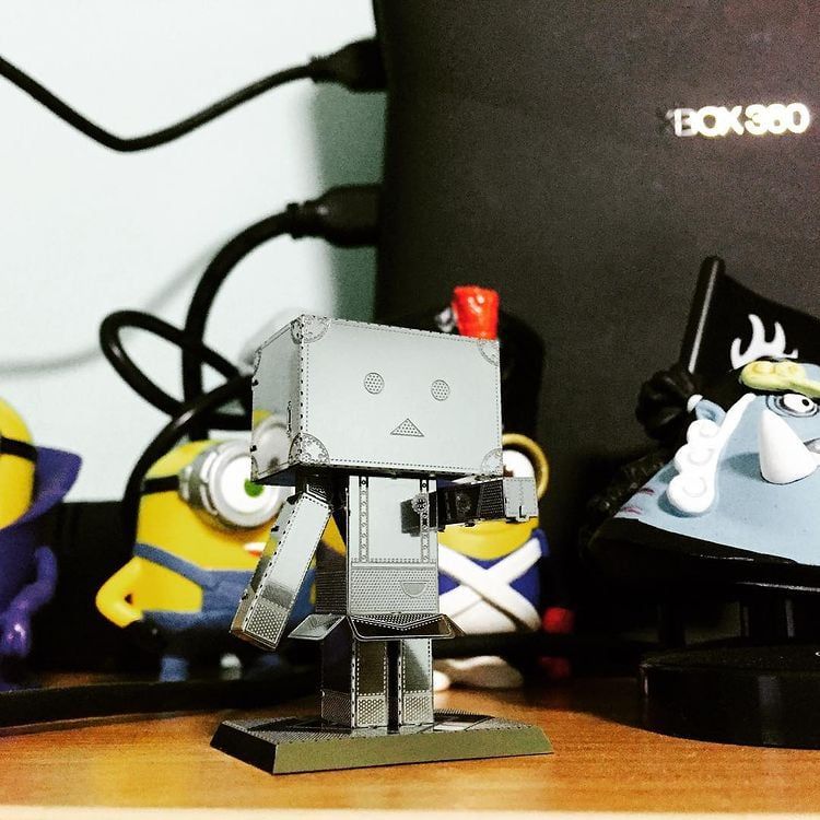  Mô Hình Kim Loại Lắp Ráp 3D Metal Mosaic Robot Carton (15 mảnh) – MP663 