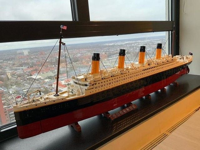  Mô Hình Nhựa 3D Lắp Ráp OEM Tàu Titanic 1:200 (9090 mảnh, The Titanic) 10249 - LG0165 