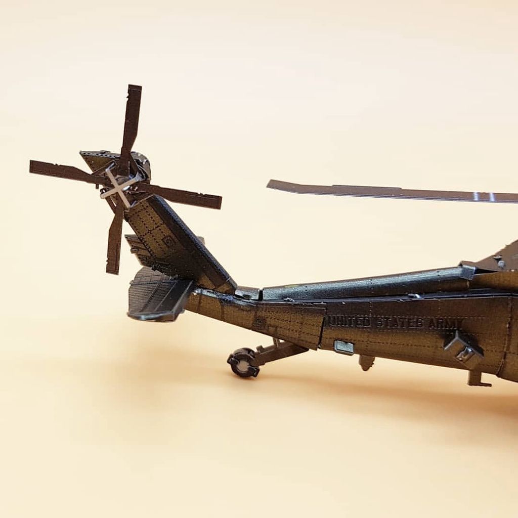  Mô Hình Kim Loại 3D Lắp Ráp Metal Head Trực Thăng Đa Dụng UH-60 Black Hawk – MP1059 