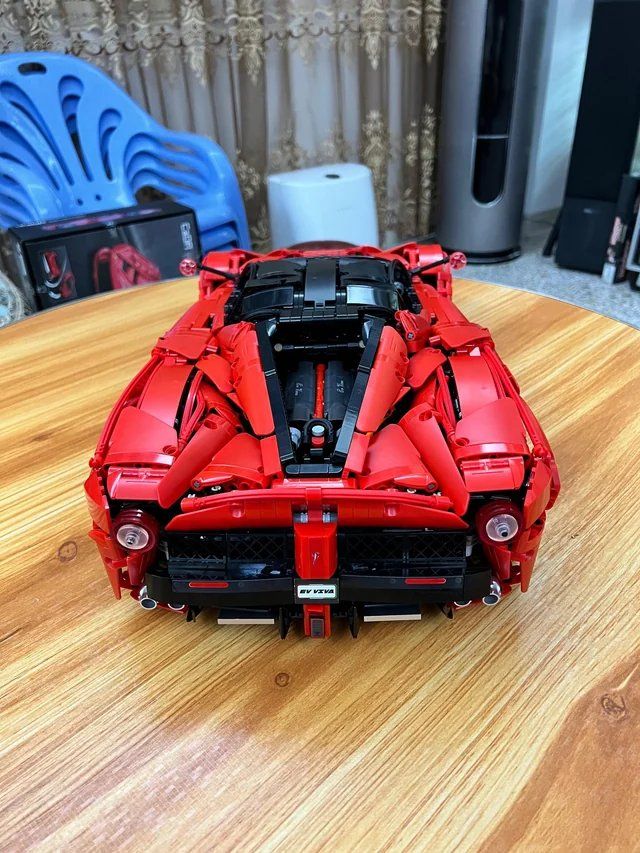  Mô Hình Nhựa 3D Lắp Ráp CaDA Siêu Xe Đua Viva Hypercar C61505 (4739 mảnh) 1:8 – LG0157 