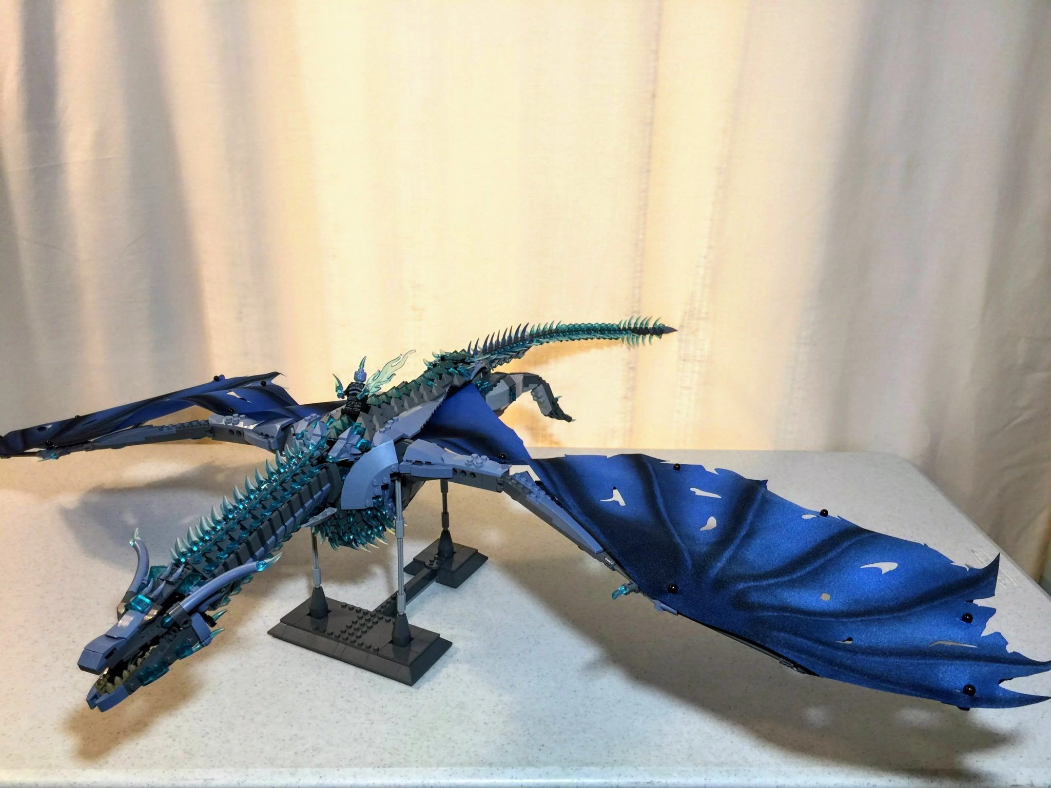  Mô Hình Nhựa 3D Lắp Ráp 18K Super Game of Thrones Con Rồng Băng Viserion 9902 (1889 mảnh,  Ice Dragon) K90 - LG0057 