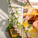  Mô Hình Gỗ 3D Lắp Ráp ROBOTIME DIY Dollhouse Nhà Tí Hon (340 mảnh, Dora's Loft) DG12 - WP156 