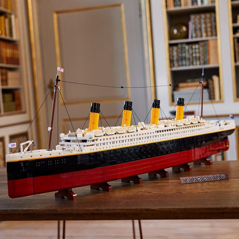  Mô Hình Nhựa 3D Lắp Ráp OEM Tàu Titanic 10249 (9090 mảnh) 1:200 - LG0165 