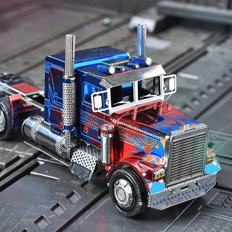  Mô Hình Kim Loại Lắp Ráp 3D Metal Head Xe Tải FLC Optimus Prime (106 mảnh, FLC Long Nose Truck) - MP1182 