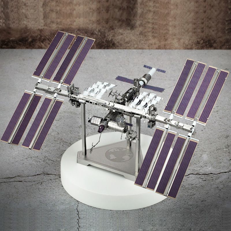  Mô Hình Kim Loại 3D Lắp Ráp Metal Head Trạm Vũ Trụ Không Gian Quốc Tế (209 mảnh, International Space Station) - MP1161 