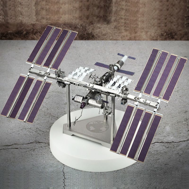  Mô Hình Kim Loại 3D Lắp Ráp Metal Head Trạm Vũ Trụ Không Gian Quốc Tế (International Space Station) - MP1161 