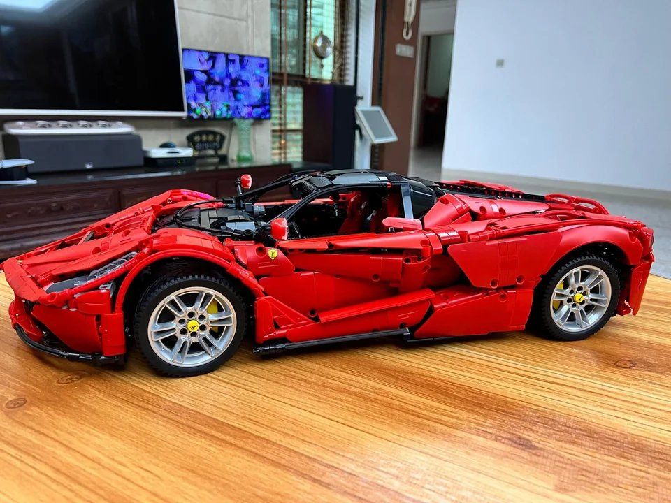  Mô Hình Nhựa 3D Lắp Ráp CaDA Siêu Xe Đua Viva Hypercar C61505 (4739 mảnh) 1:8 – LG0157 