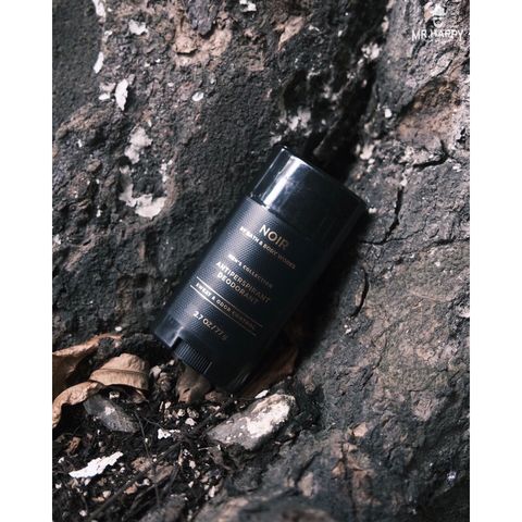  Lăn khử mùi Bath & Body Works Noir – 77g 