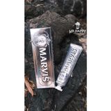  Kem Đánh Răng Marvis Whitening Mint 85ml 