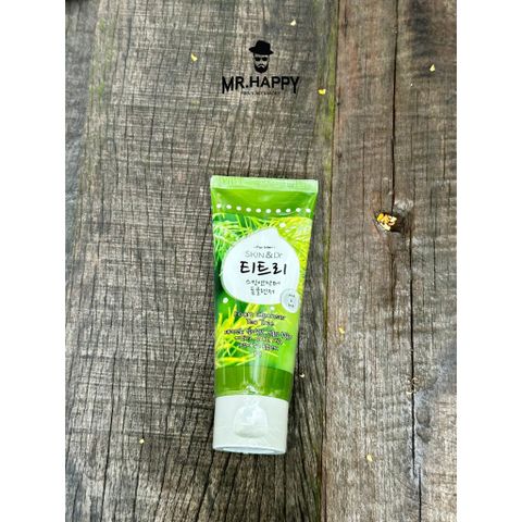  Sữa rửa mặt SKIN & DR TEA TREE 
