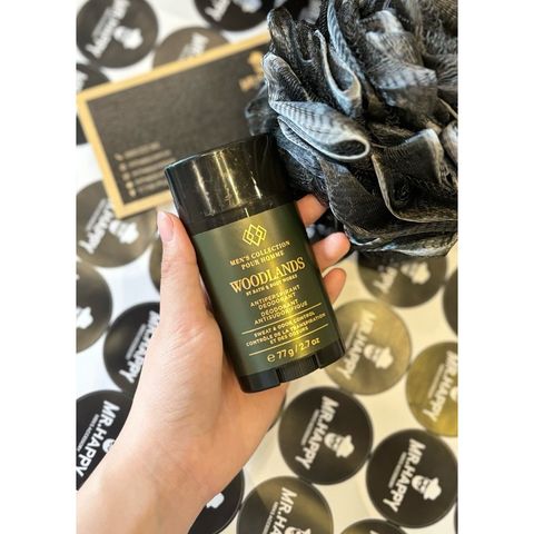  Lăn khử mùi Bath & Body Works Woodlands – 77g 