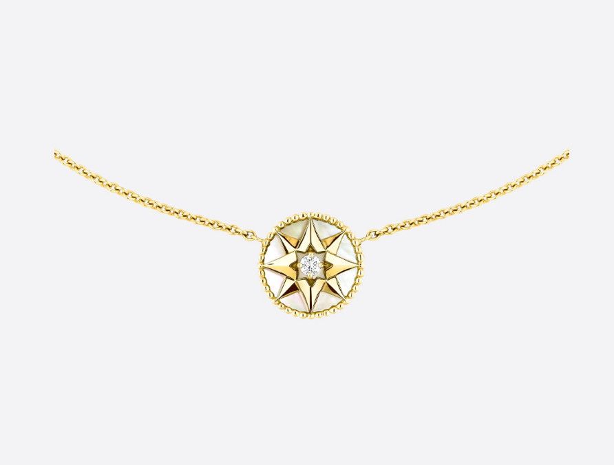  Rose Des Vents Necklace 