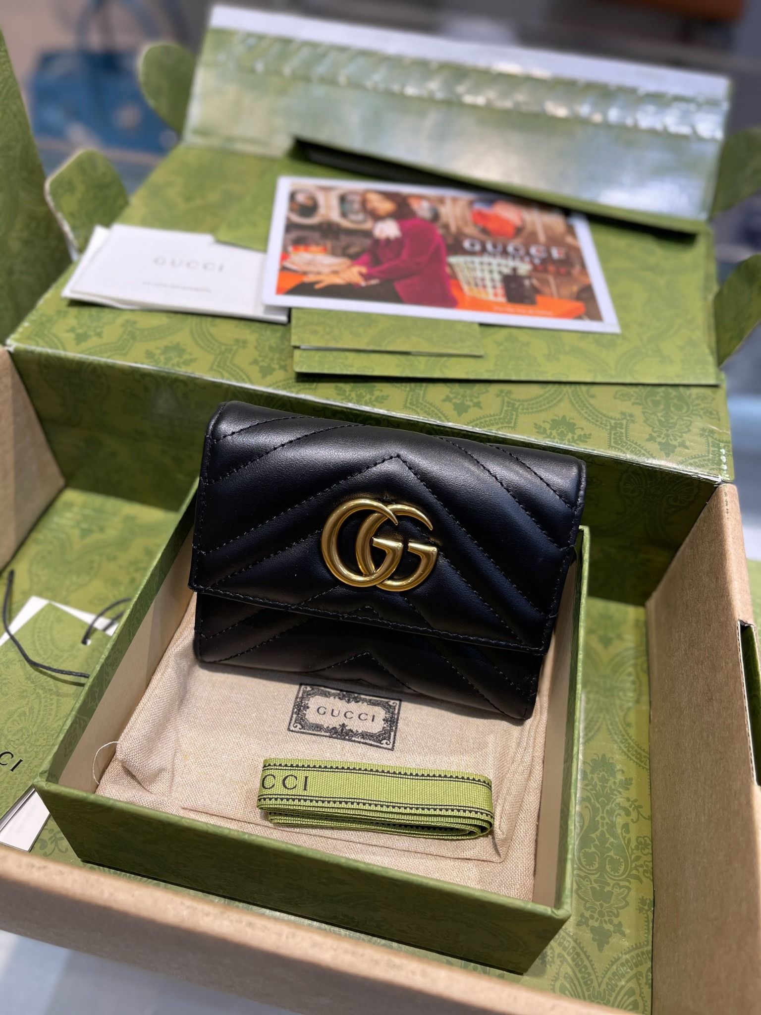  Gucci Wallet 