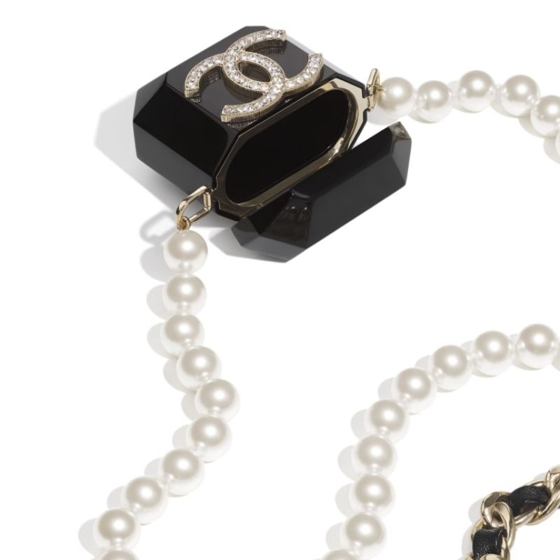  Airpods Chanel Case Necklace 
