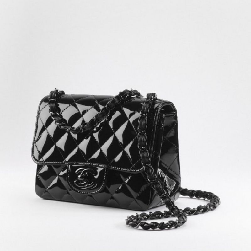  Mini Flap Bag Patent Calfskin & Black Metal 