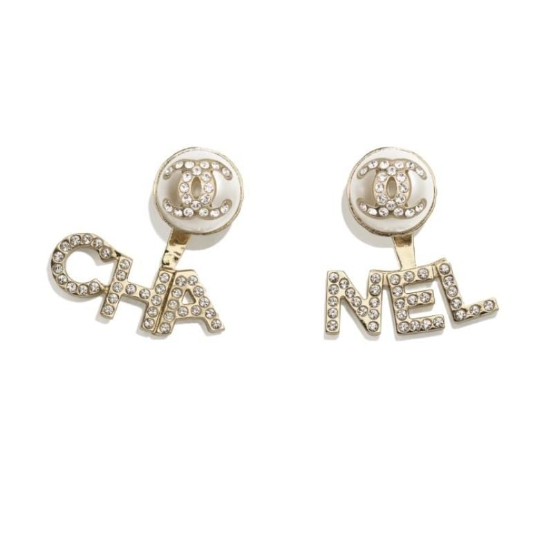  Imitation Pearls & Diamanté Chanel Earrings 