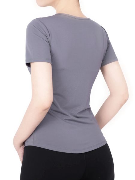 A2566 Áo thể thao nữ REETA cổ V