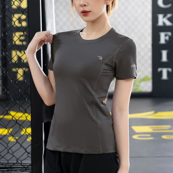 Áo thể thao nữ cổ tròn Reeta A3003