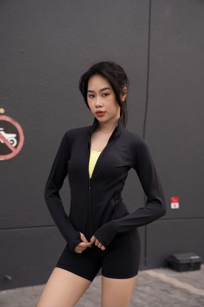 Áo Khoác Nữ Basic Reeta A2515
