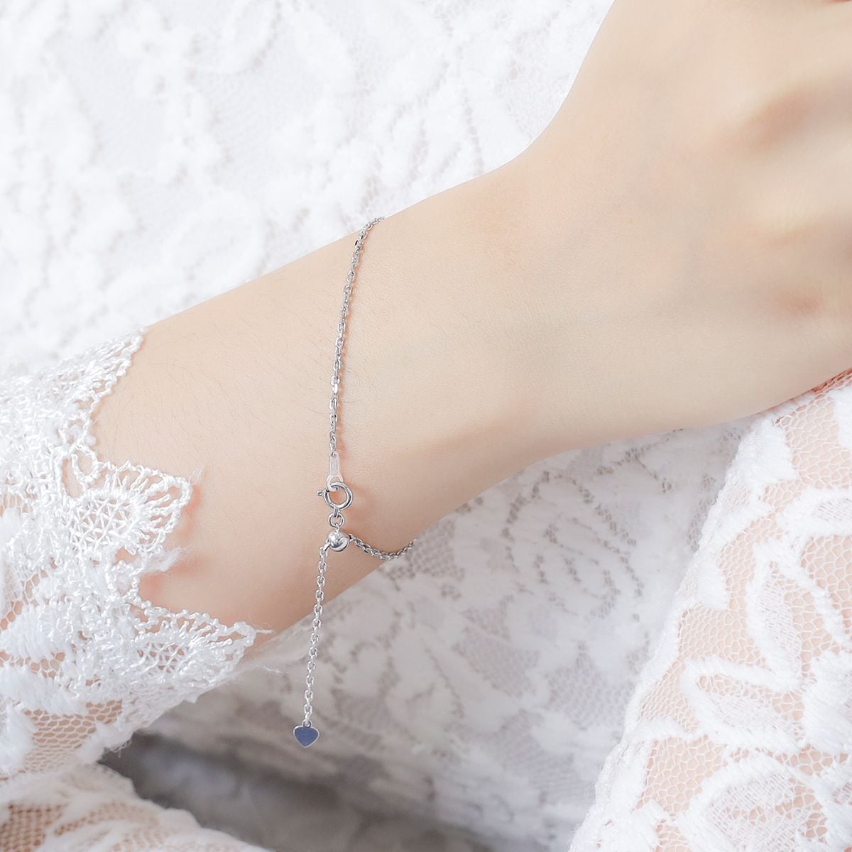  Lắc Tay Vàng K18WG Calista HBG70007 