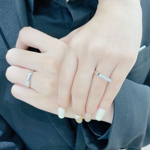 Nhẫn Cưới Vàng K18WG đính Kim cương