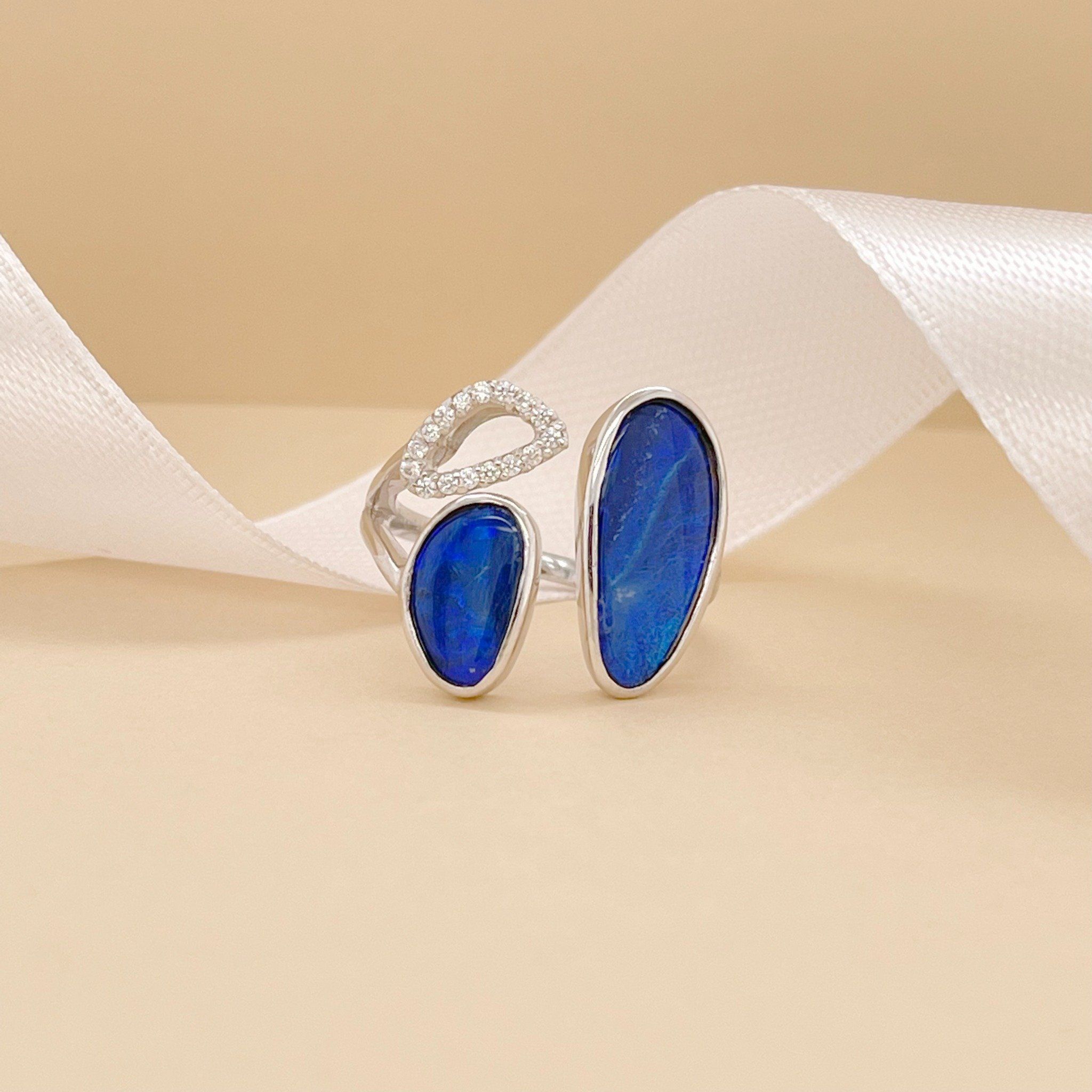  Nhẫn Vàng K14WG đính Opal Calista LERG08924 