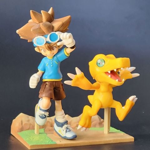 Mô hình trang trí Case - Digimon Adventure SMBBHZ