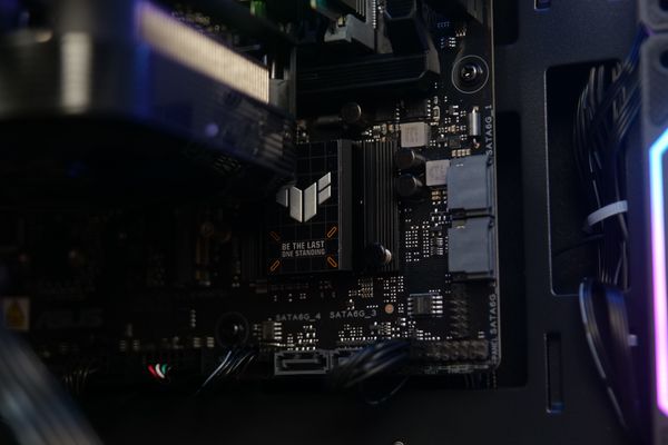  PC Gaming STAR ASUS TUF Black | Intel I5 14400F/ RTX 4060/ B760 WIFI/ RAM 32GB/ SSD 500GB 