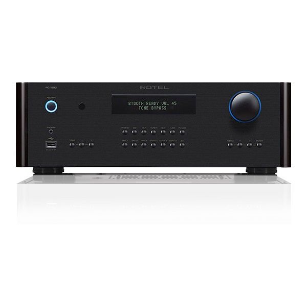 PRE AMPLIFIER ROTEL RC 1590