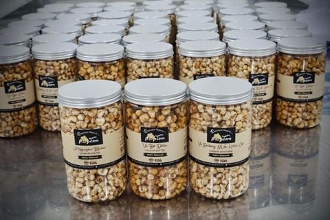 Bỏng ngô nếp cổ rang bếp củi