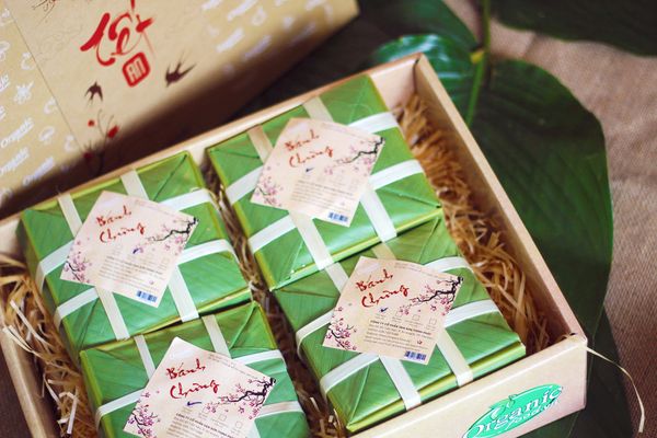 Bánh chưng nhân cá hồi Bếp O hồi 1,1kg