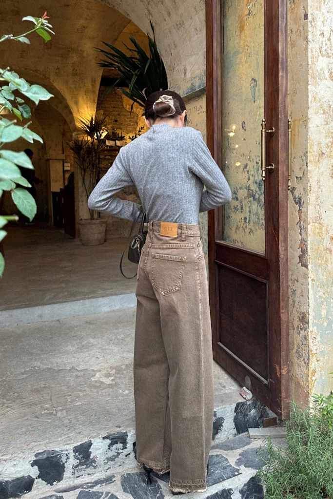 Brown Wide Jeans